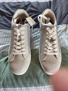 Universal Thread Light Blue Men's Sneakers